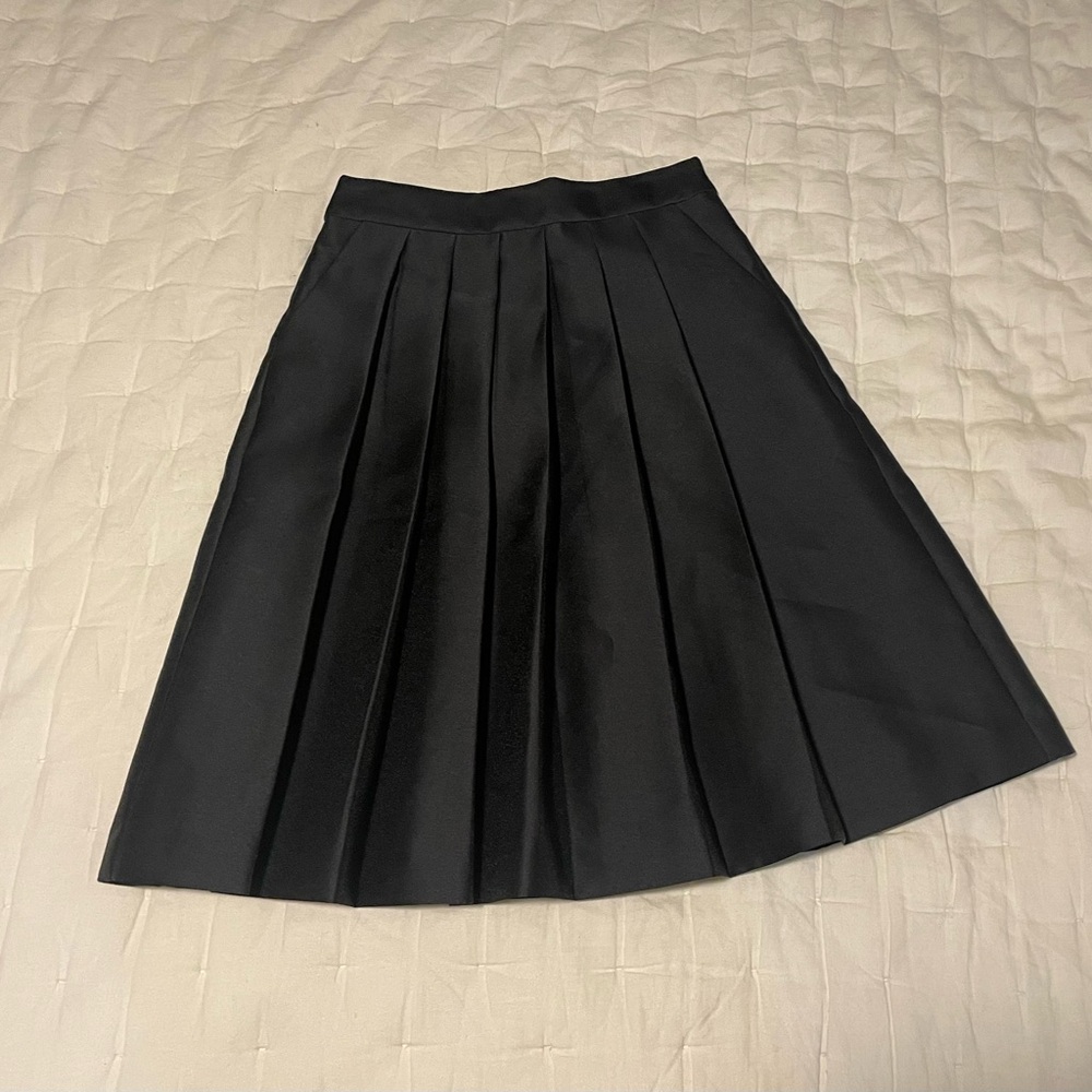 Ann Taylor Classic Black A-Line Skirt